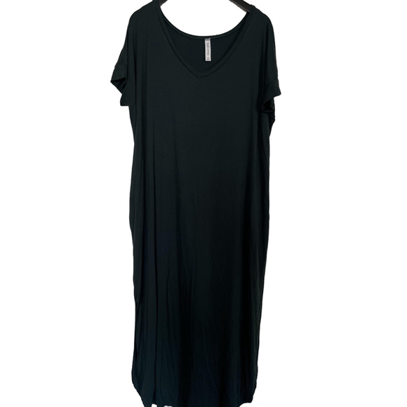 EUC Women's Zenana Outfitters Maxi Dress XL Green V-Neck Short Sleeve w/pockets - Picture 2 of 7